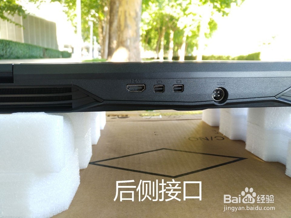 一款诚意十足的本本-神舟战神ZX7-SP5D1开箱图赏