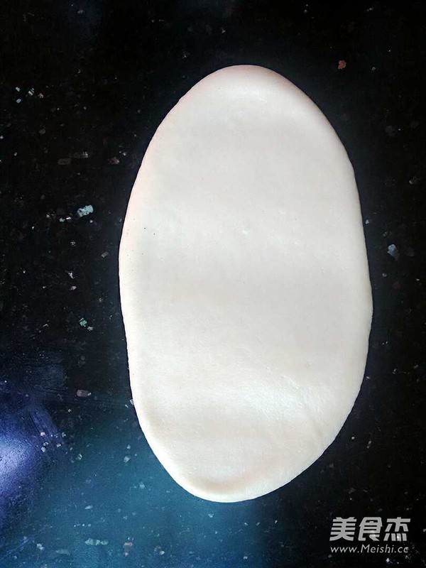 蛋黄酥的家常做法