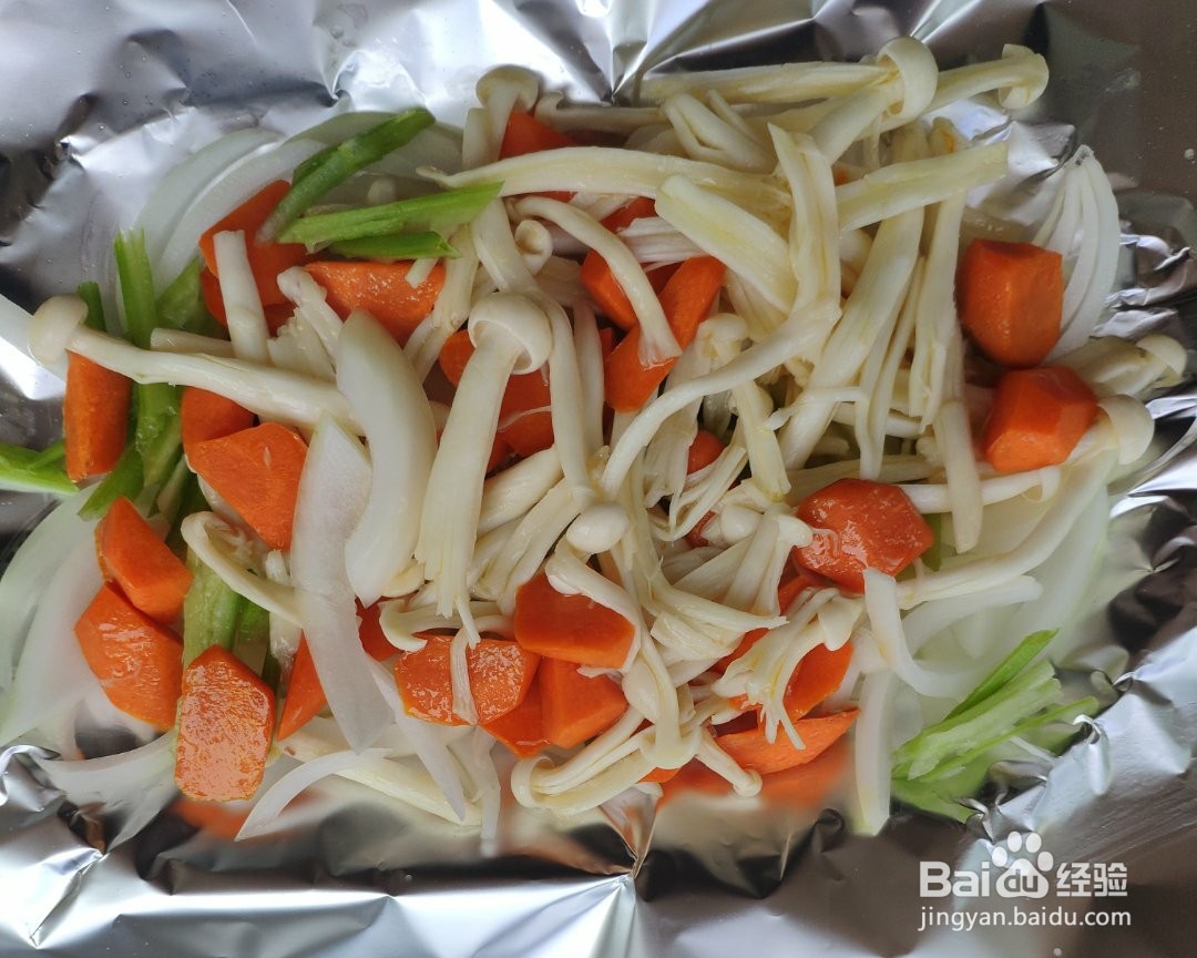 如何制作黑胡椒锡纸牛肉？