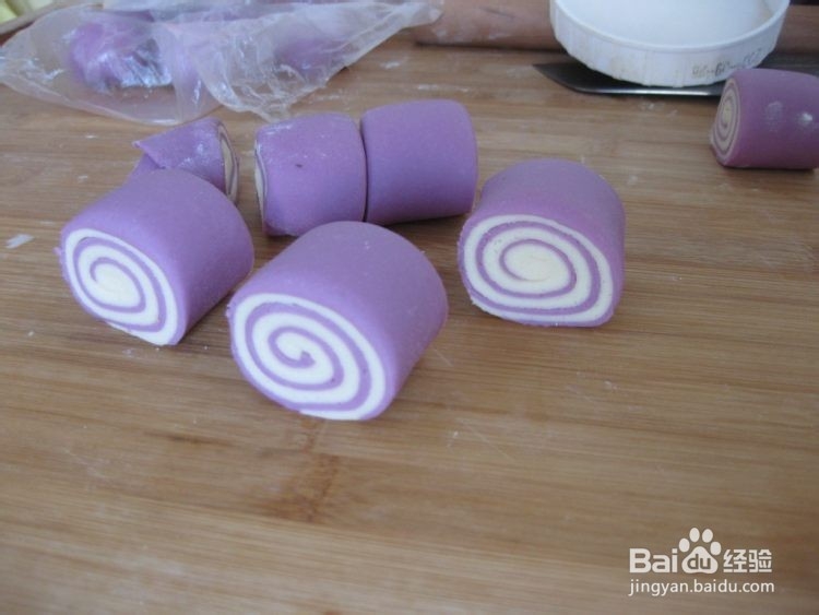 美味紫薯双色卷