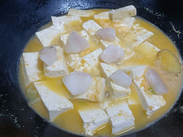鳕鱼黄金豆腐煲