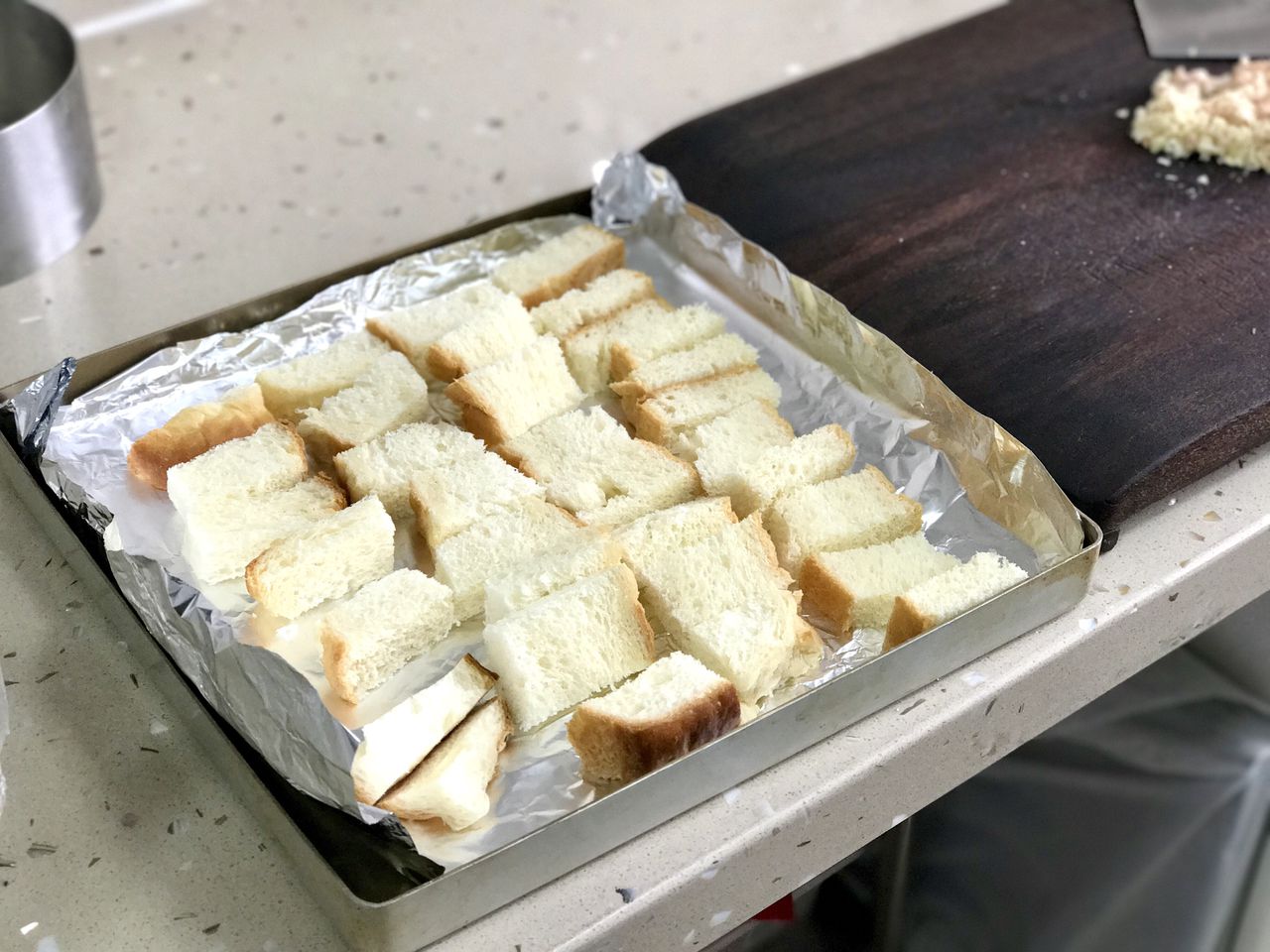 蒜香烤吐司，味道真是棒极了！