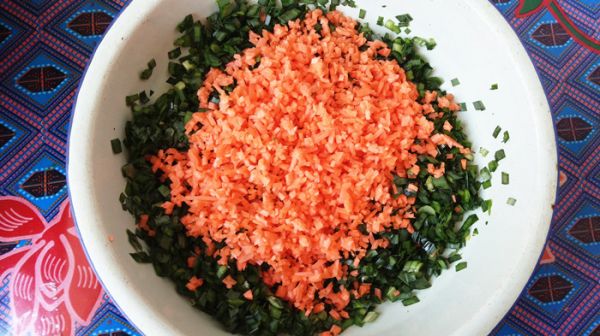 韭菜胡萝卜烫面蒸饺