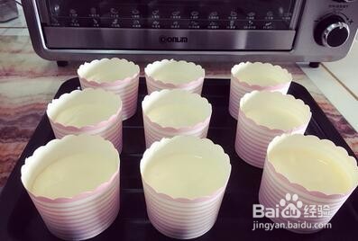 奶油纸杯蛋糕的做法 杯子蛋糕的制作教程