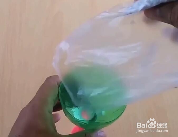 不用嘴怎么把气球吹大