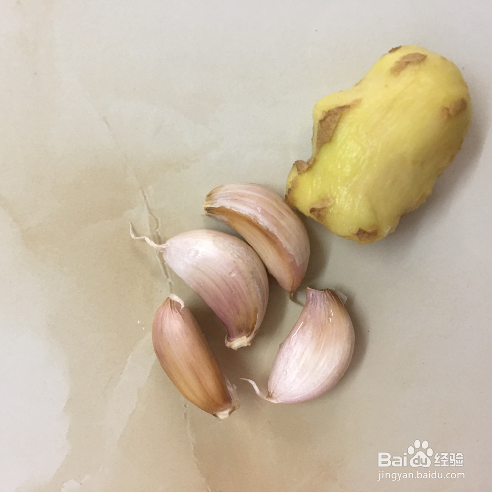 香菇新做法：香菇焖鸭肉