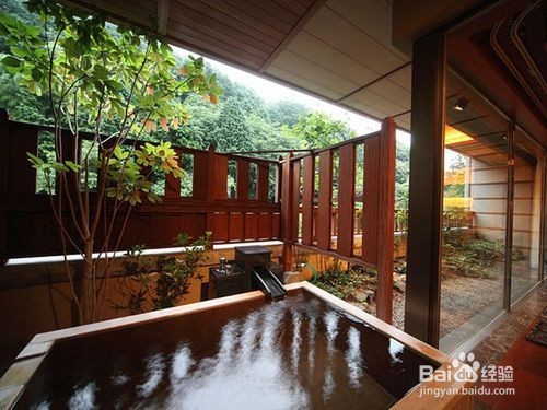 <b>日本带露天浴池的7个酒店推荐—让你流连忘返</b>