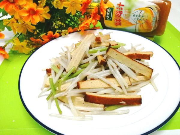 香干香芹绿豆芽