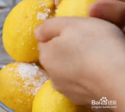 如何制作百香果柠檬蜜