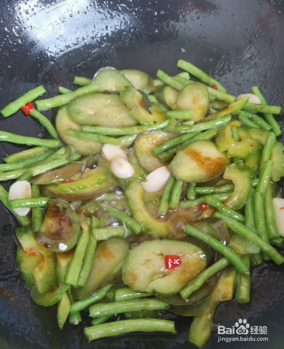茄子豆角与苦瓜的家常做法