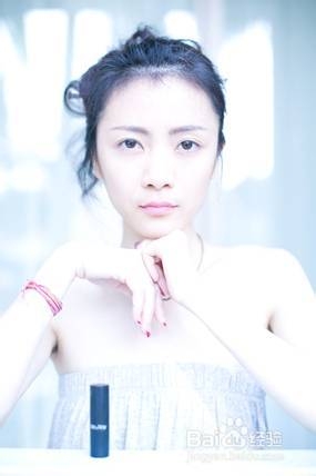 活色生香梳子开班 简单“妆”美腻三亚