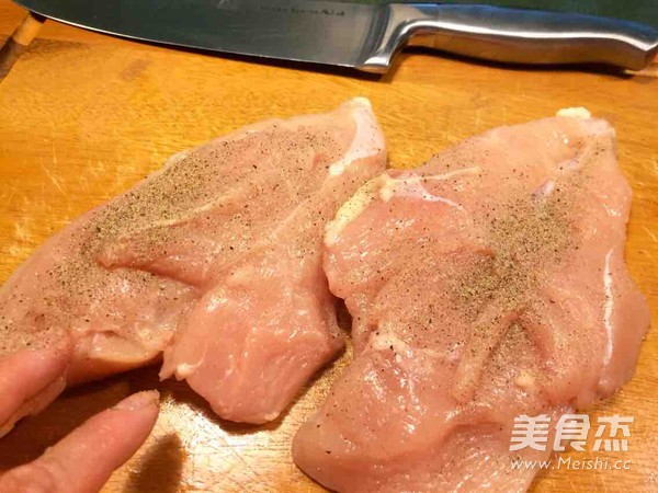 鲜煎鸡胸肉的做法