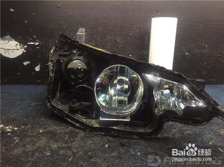 东莞改灯店介绍,丰田大霸王汽车大灯改装LED透镜