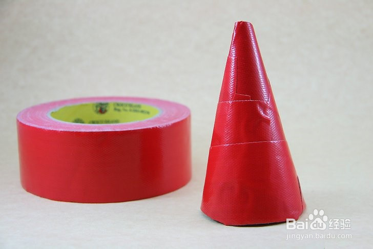 如何使用可乐瓶制作动力火箭模型