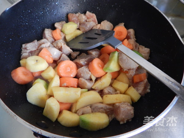 昆布胡萝卜烧鸡丁