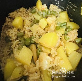 虾仁土豆豆角焖饭怎么做？