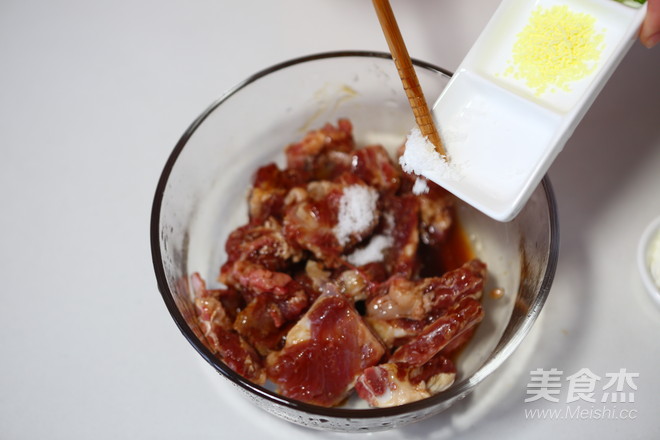 小米排骨的做法