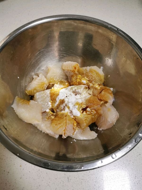 蒜蓉粉丝巴沙鱼