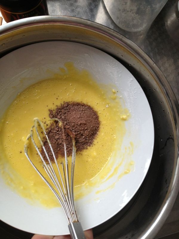 黄桃巧克力戚风裸蛋糕