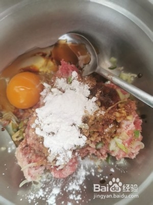 怎么做美味的白萝卜丸子汤