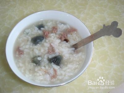 鲜香皮蛋瘦肉粥