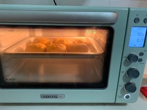 全麦南瓜核桃仁葡萄干面包的做法