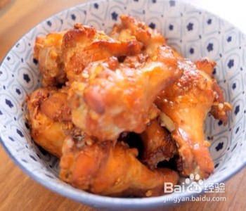 如何做蒜香翅根