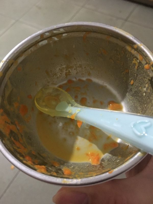 南瓜胡萝卜蛋黄米粉