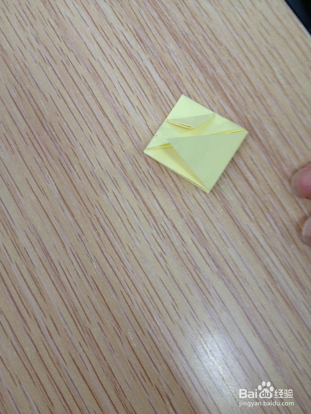 如何折出可爱的皮卡丘