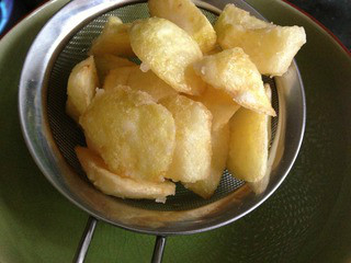 美味拔丝土豆,制作简单又不费食材