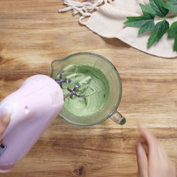 抹茶卡仕达奶油爆浆麻薯