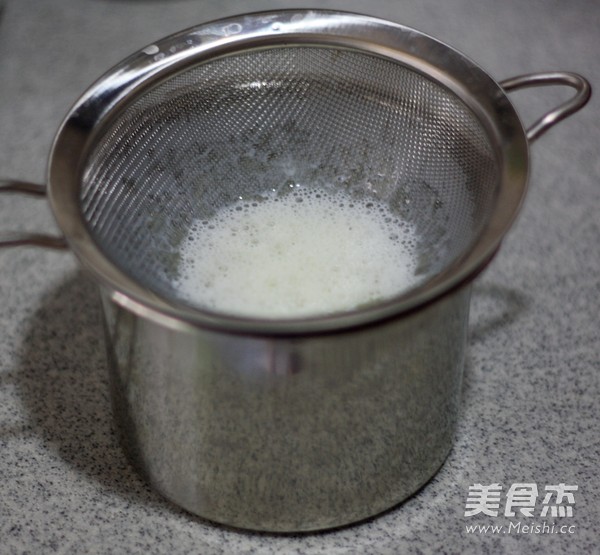 鲜鱿芙蓉蛋的做法