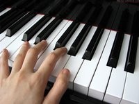 钢琴轻重音怎么练
