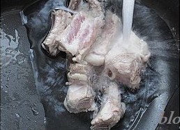 排骨莲藕山药汤