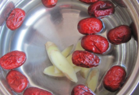 姜枣桂圆汤做法