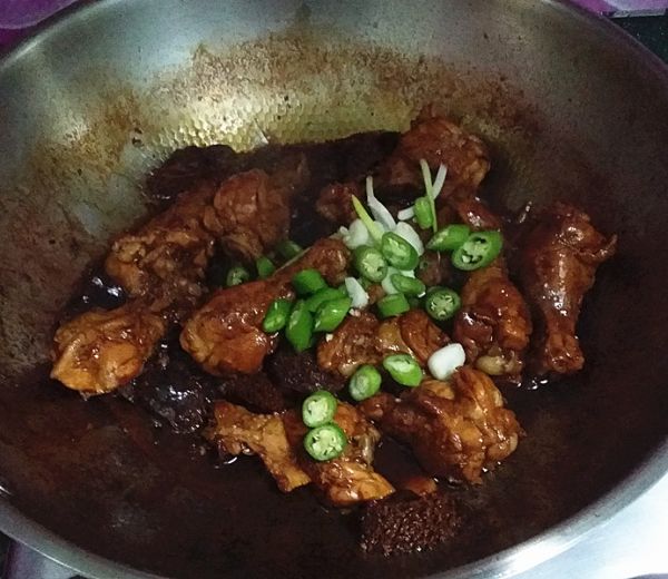 猴头菇烧鸡翅根