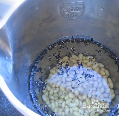 在家制作——黑芝麻豆浆做法技巧