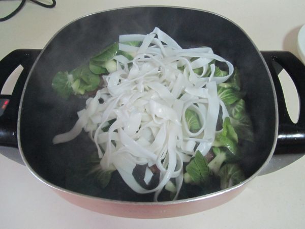 白菜牛肉炒米粉