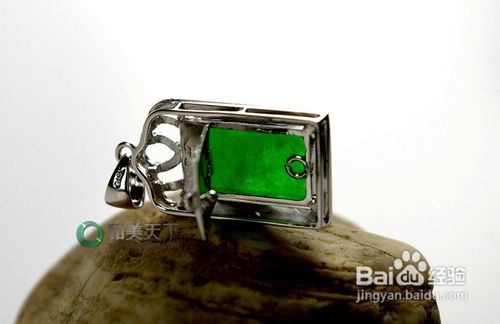 翡翠收藏入门之金玉良缘