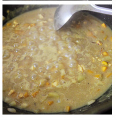 咖喱鸡肉南瓜炖