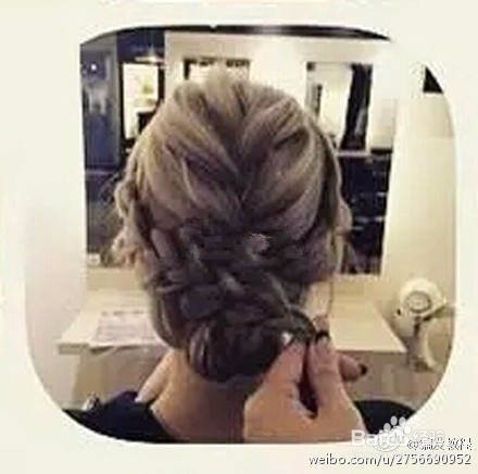 轻松几步打造优雅盘发