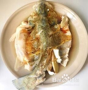 鲈鱼清蒸怎么做