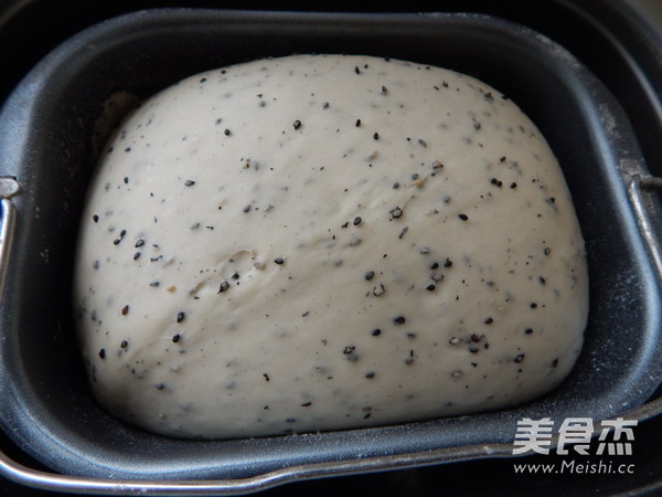 黑芝麻吐司的做法