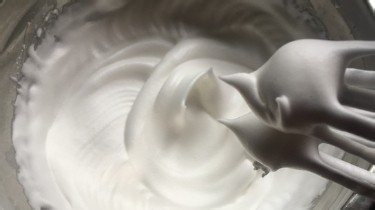 爱心蛋白舒芙蕾的做法