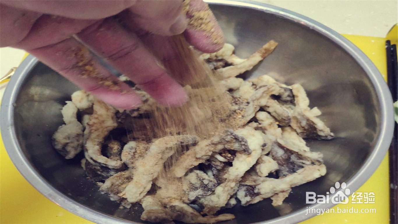 如何制作炸平菇?