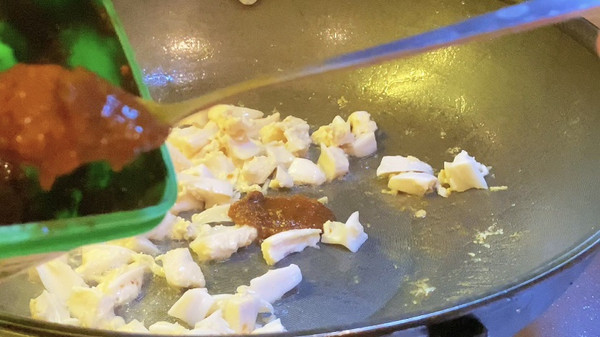 芹菜炒鸡胸软骨