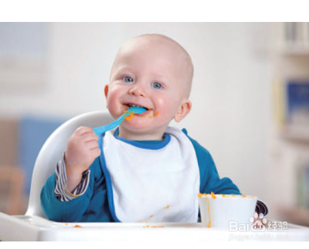 宝宝吃饭偏食怎么办?