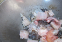 如何做解腻又解酒的酸菜鱼