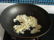 经典美味蛋炒饭做法。