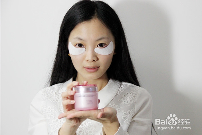 夜间护肤多一步，悄悄养出好肌肤